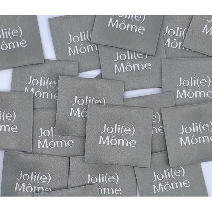 Étiquette tissée à coudre : Joli(e) Môme - Gris