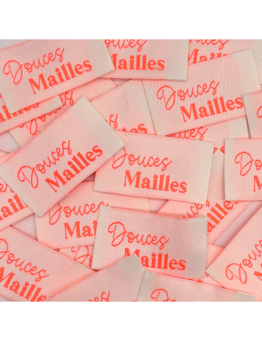 Étiquette tissée à coudre : Douces Mailles - ROSE FLUO